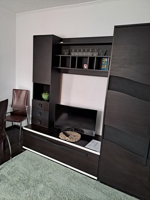 Apartament complet utilat  2 camere + 2 garaje