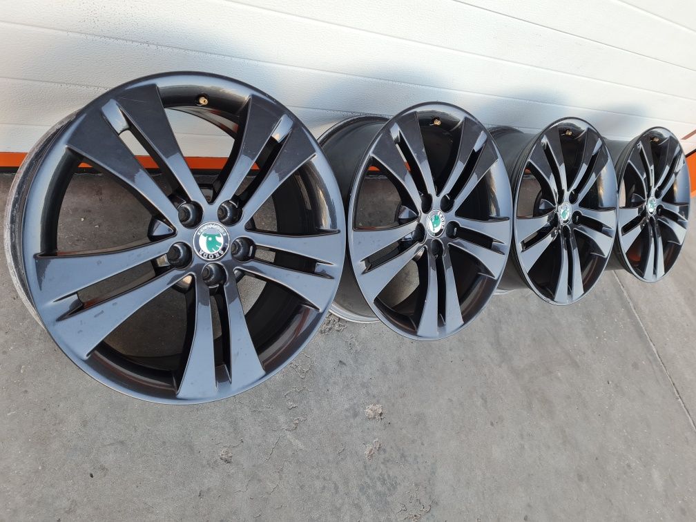 Оригинални джанти за ШКОДА SKODA VW SEAT AUDI R17 5x100 ET41 7J