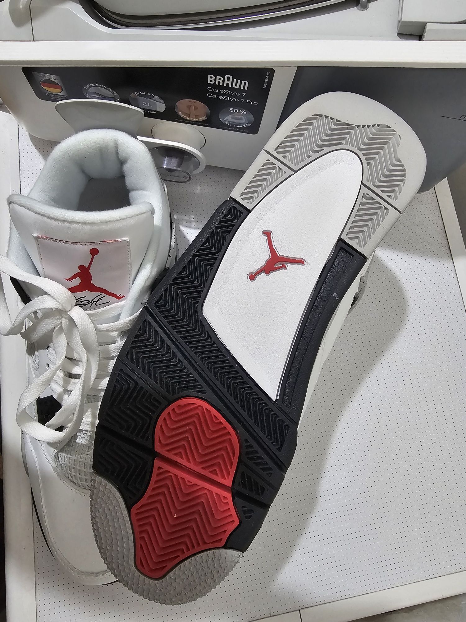 Nike Air Jordan IV




Характеристики
Производитель
Air Jordan
Страна