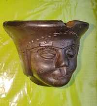 F346-Scrumiera veche cap femeie ceramica neagra MANUAL EXECUTATA.