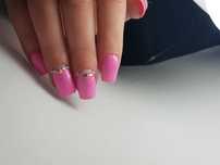 Manighiura cu gel /semi/pedichiura