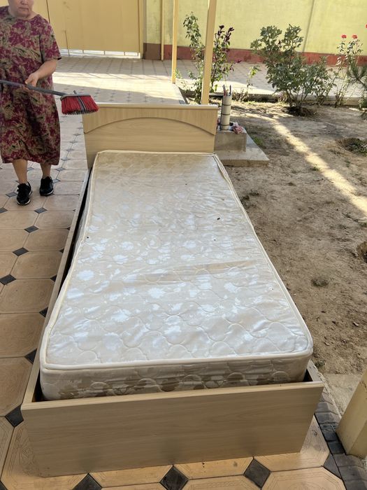 Кровать продается