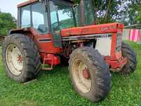 Tractor international 1055