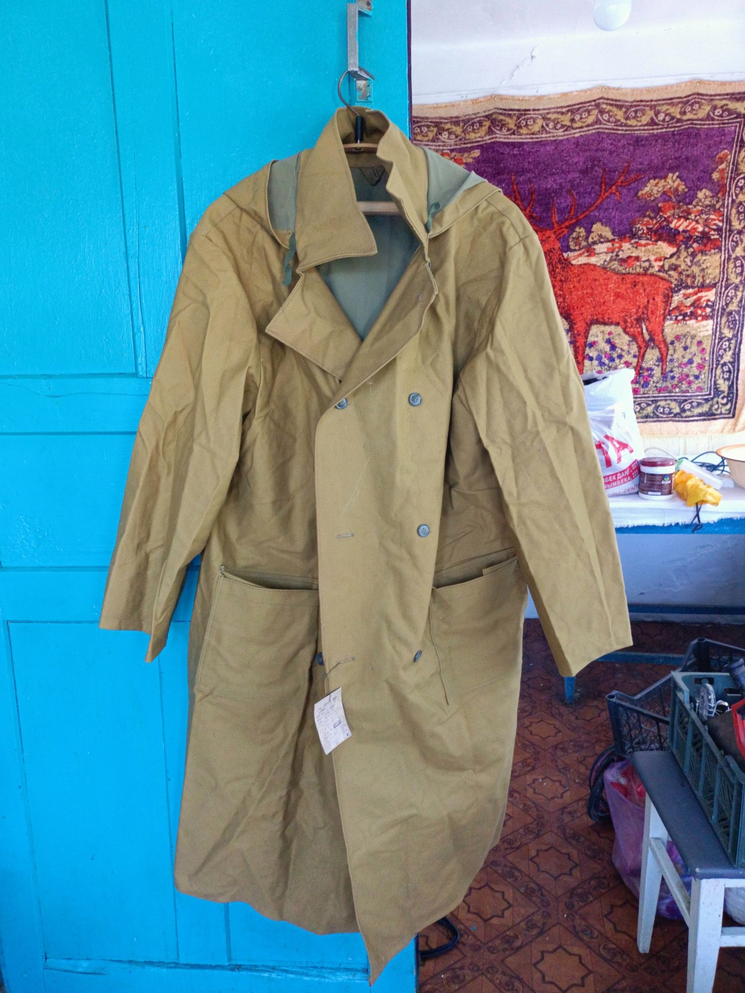 Спец одежда,Продам плащ палатку СССР.НОВЫЙ.