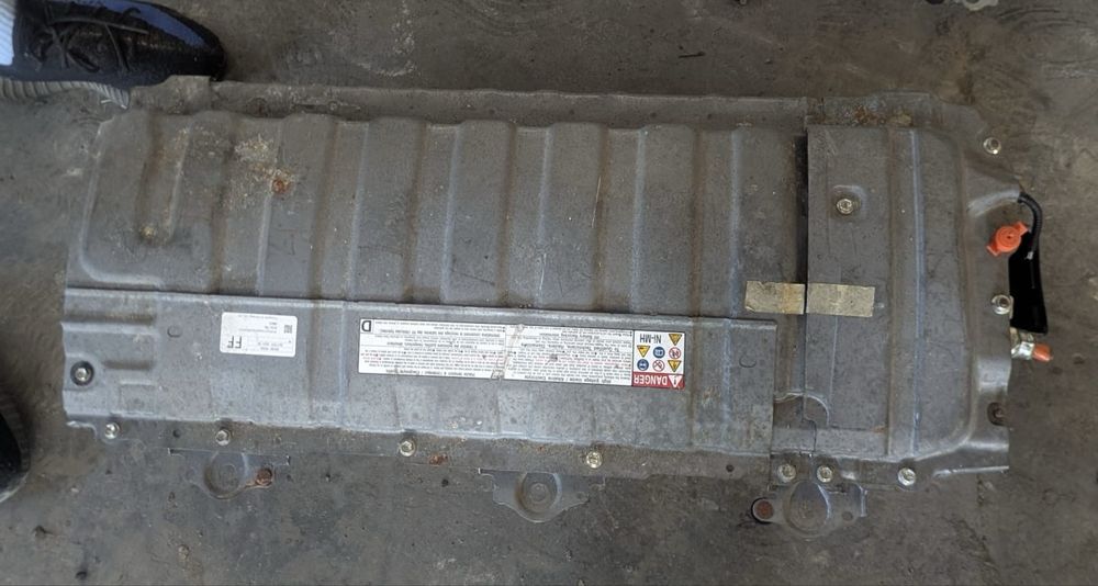 Carcasa baterie hybrid lexus completa cu relee calculator cabluri