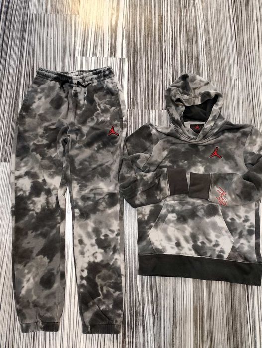 Детски екип на nike jordan оригинален