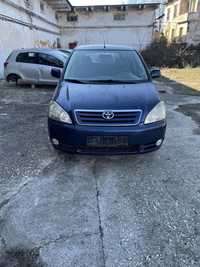 Toyota Avensis Verso 2.0 d4d на части