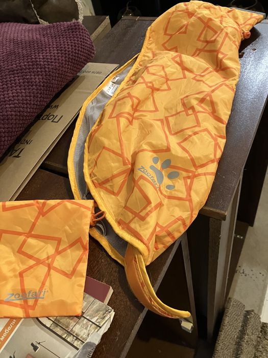 Дъждобран за куче