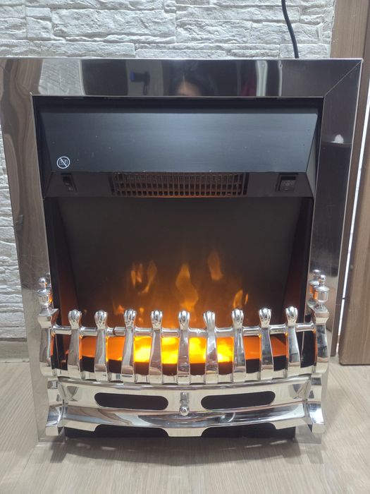 Продам электрический камин