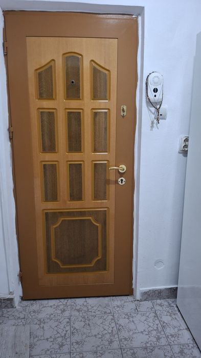 Apartament de vanzare 2 camere semidecomandat