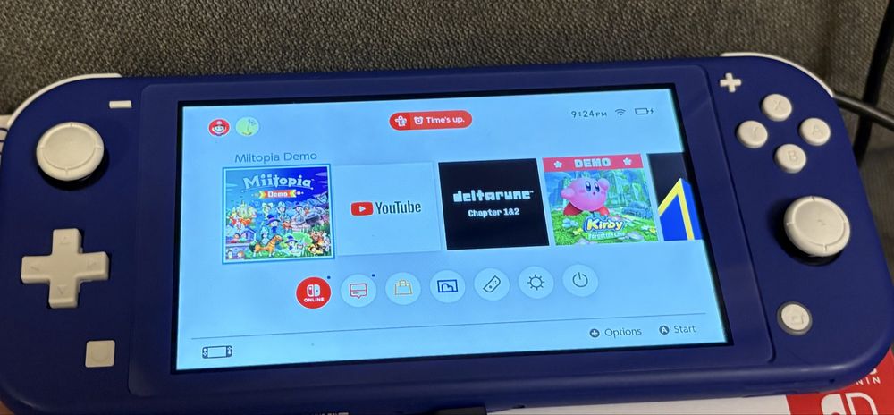Nintendo Switch Lite în stare impecabila