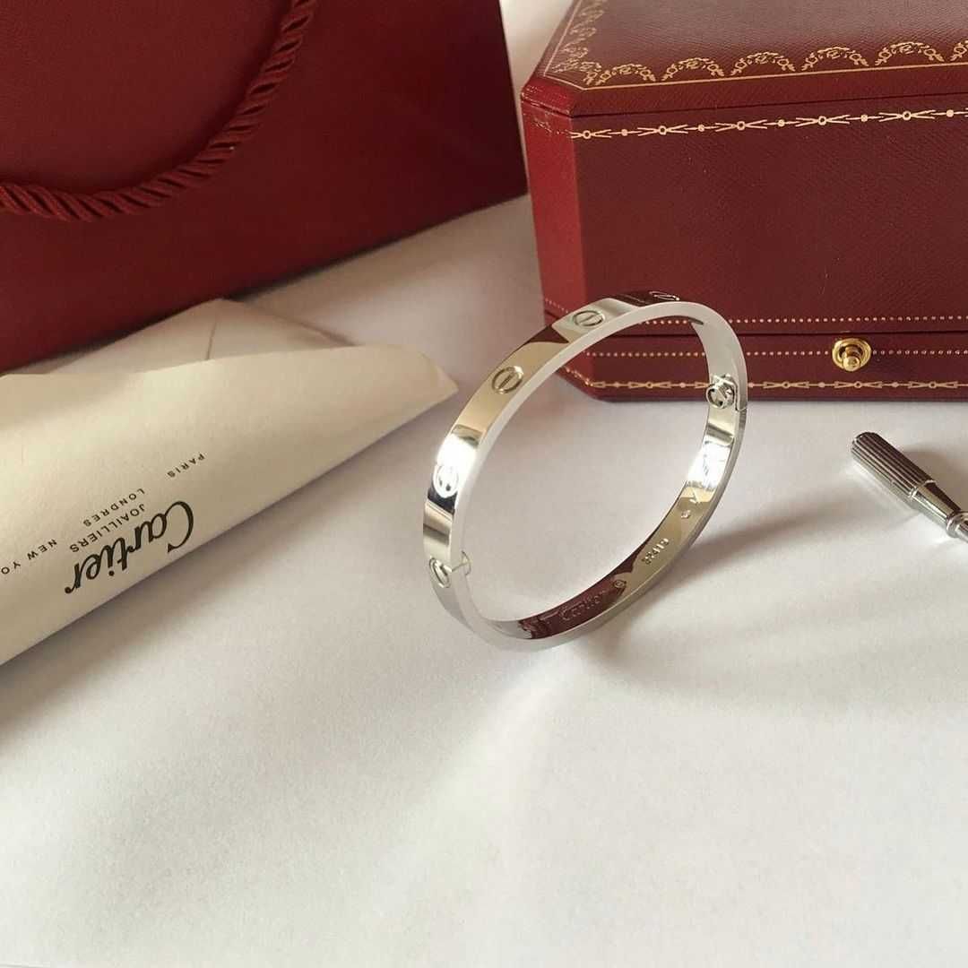 Brățară Cartier LOVE 19 White Gold 22K