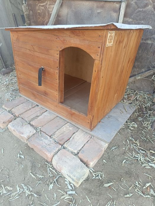 Будка для собаки утепленная