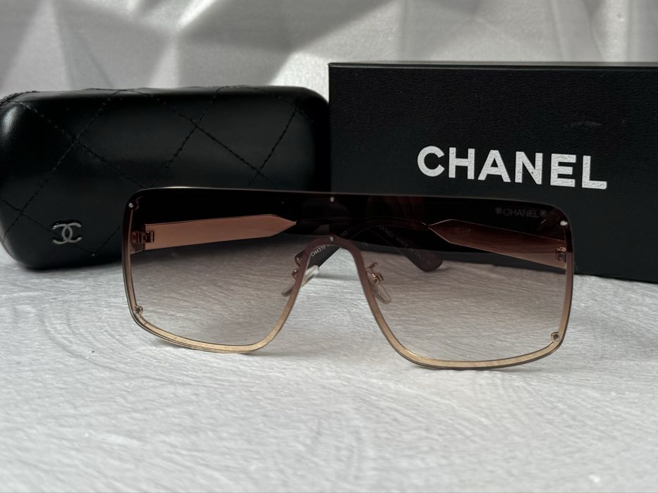 -22% Разпродажба Дамски слънчеви очила маска