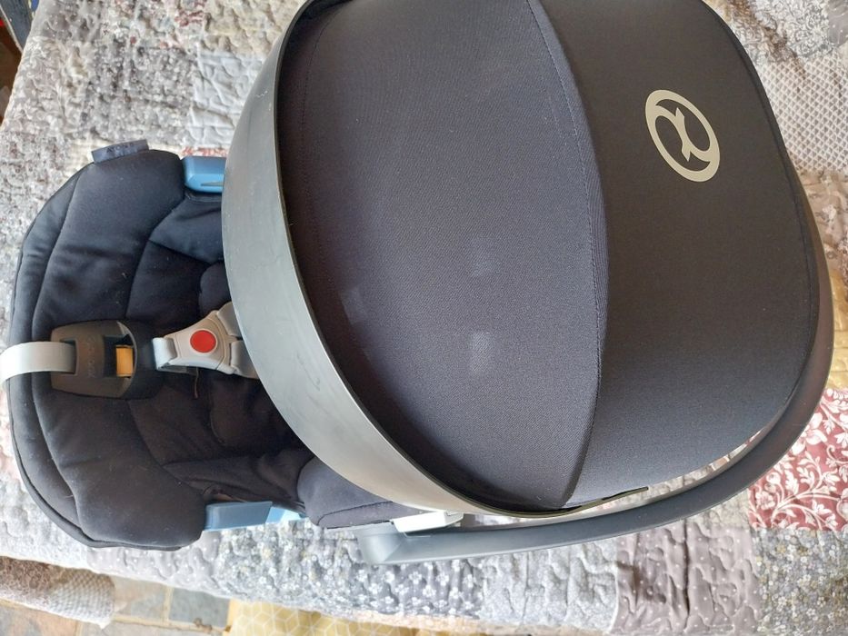 Столче за кола Cybex Aton 5 с база
