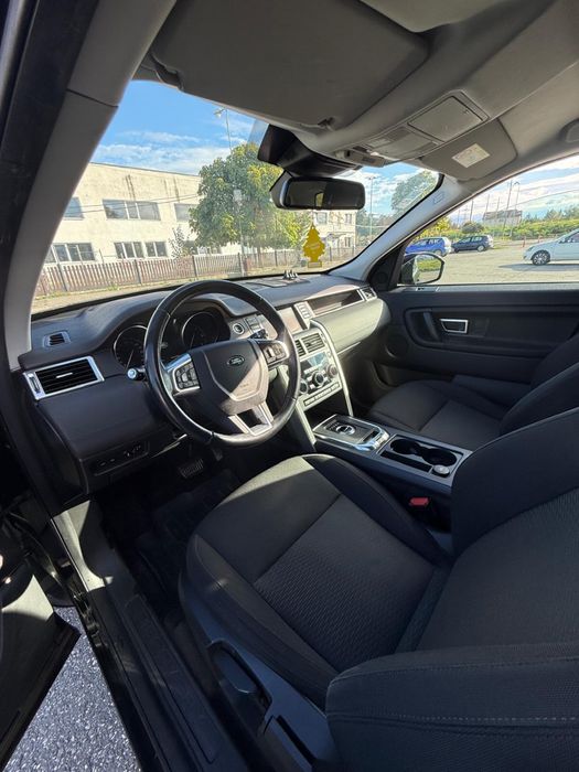 Vand Land Rover Discovery Sport motorizare 2.0 euro 6 an fab. 2018