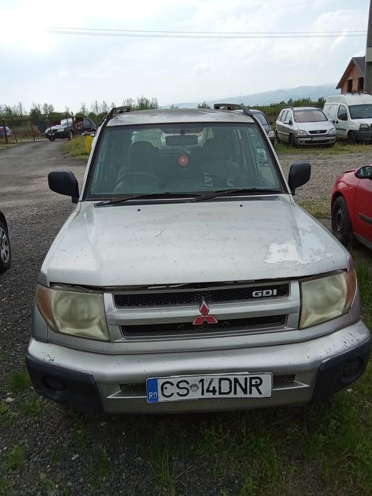 Piese de schimb Mitsubishi pajero