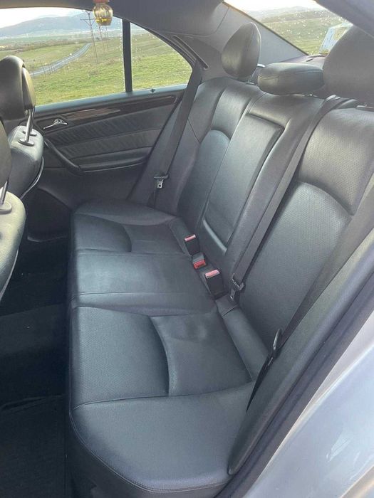 Mercedes c class w203 c200 cdi 2.2 diesel