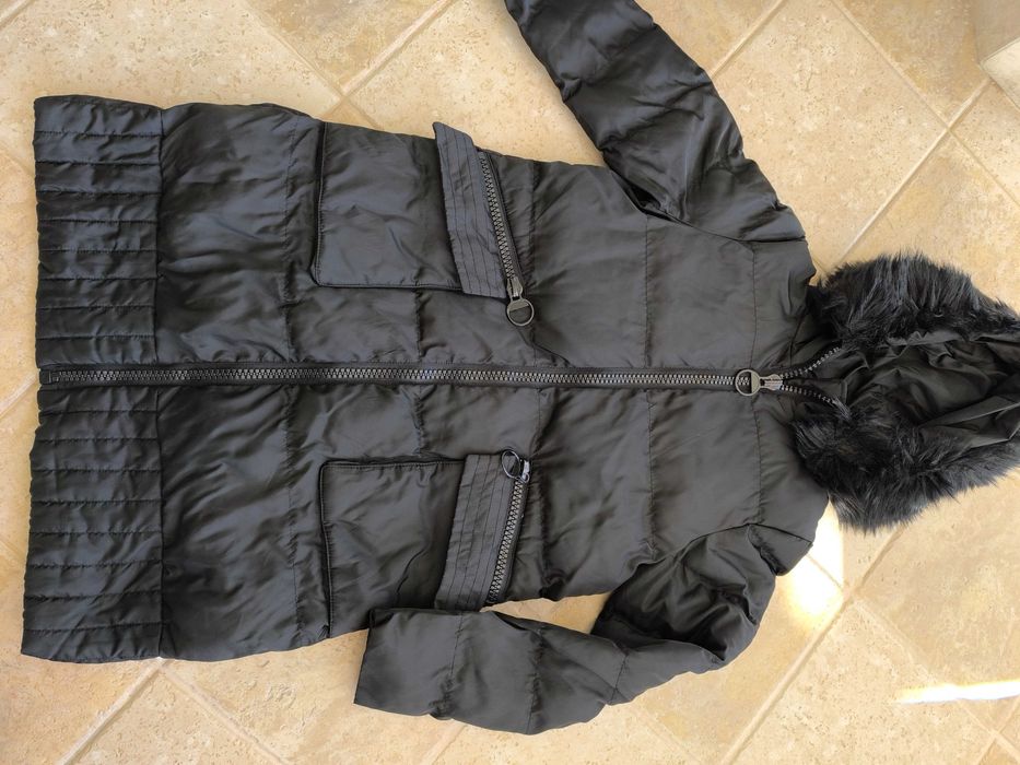 Дълго яке с обемни джобове