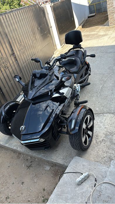 Vand/schimb can am spyder