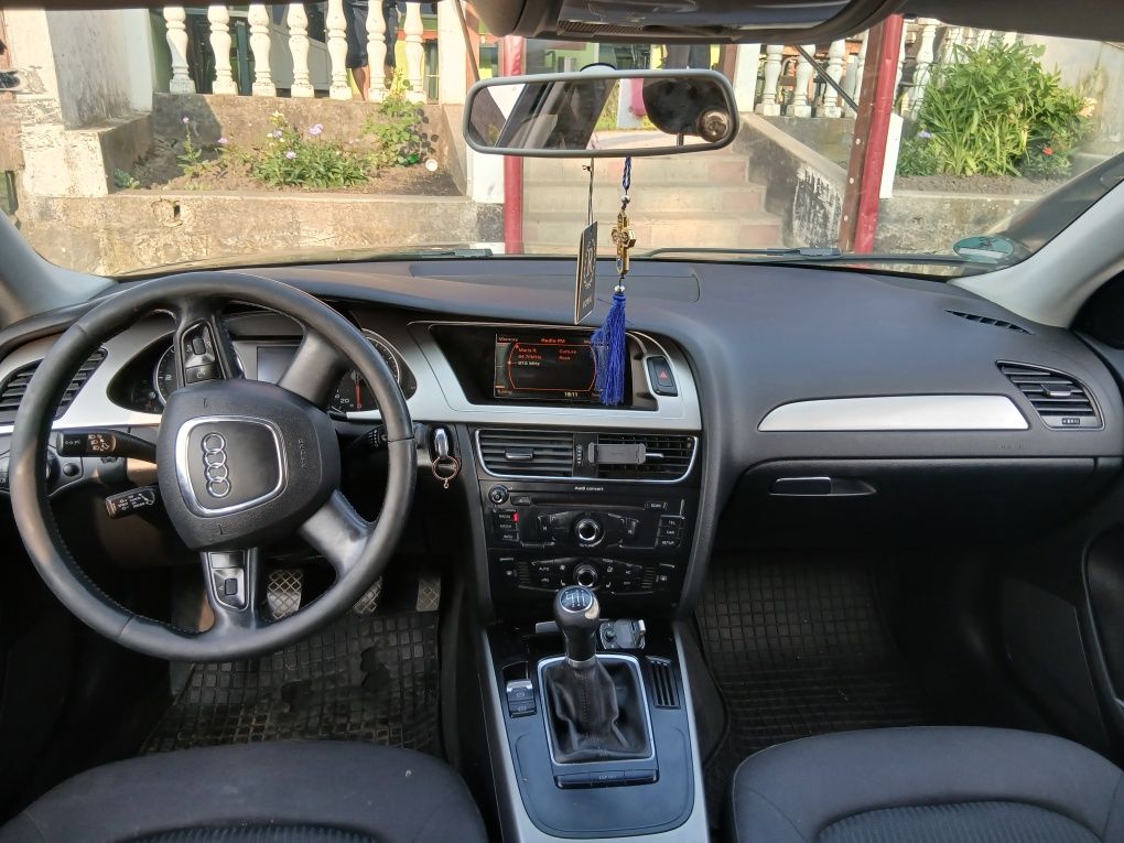 Vand Audi A4 An fabricatie 2010 fiscal pe loc