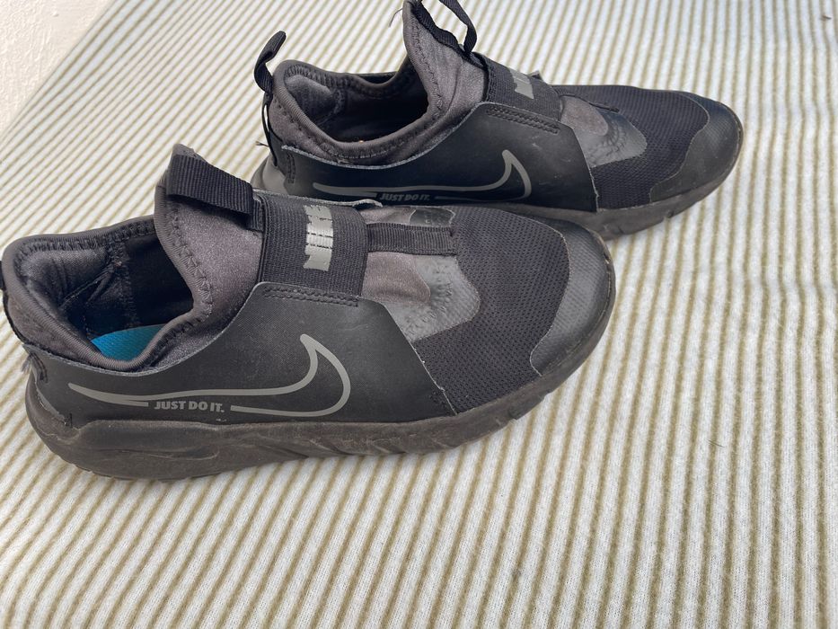 Дамски маратонки Adidas 37.5