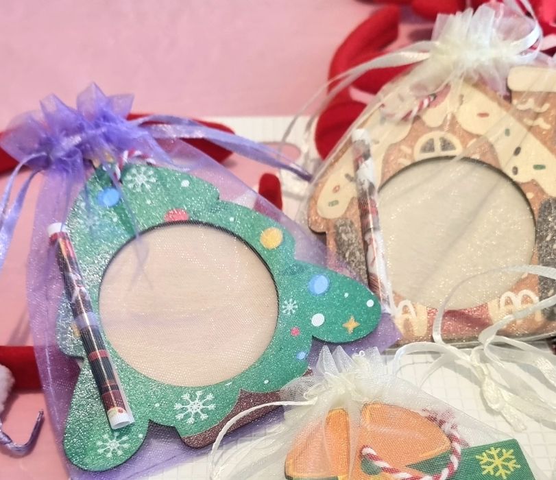 Коледни рамки за снимки за украса