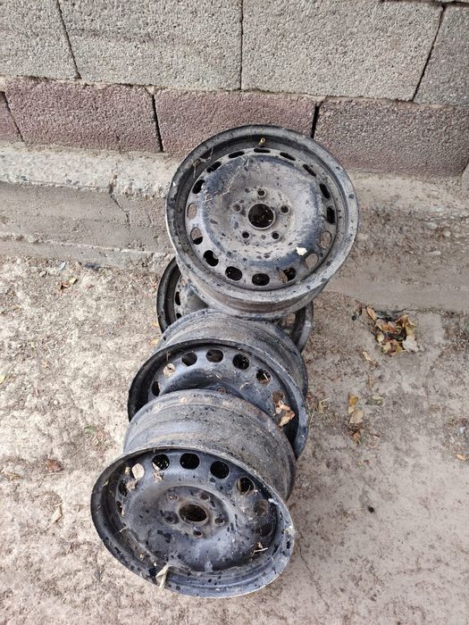 Ауди простой диска