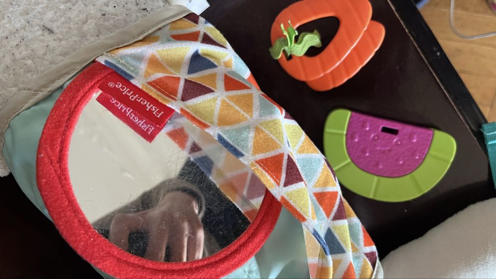 Играчки за бебе fisher price
