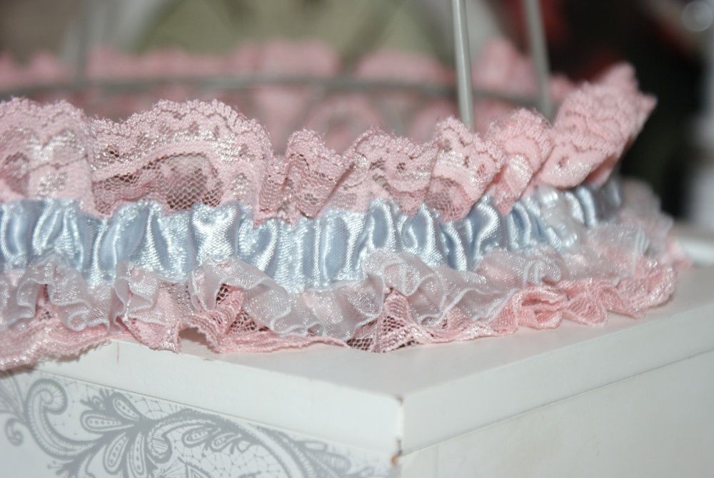 Jartiera mireasa NOUA hand made 100% in Romania Bridal garter