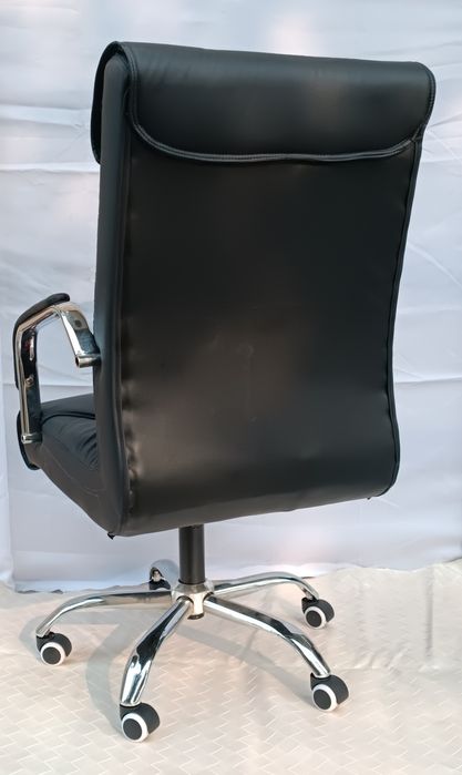 Ishlab chiqaruvchidan  ofes kreslosi