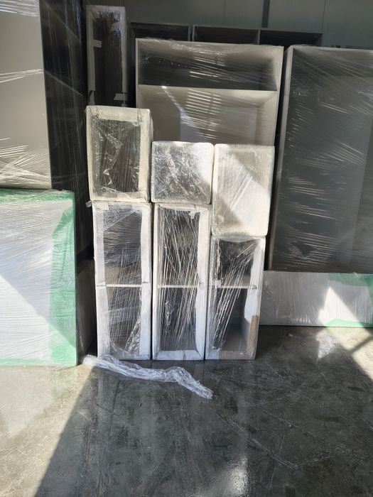 Mobilă, dulapuri,corpuri   150-200 Ron diferite mărimi