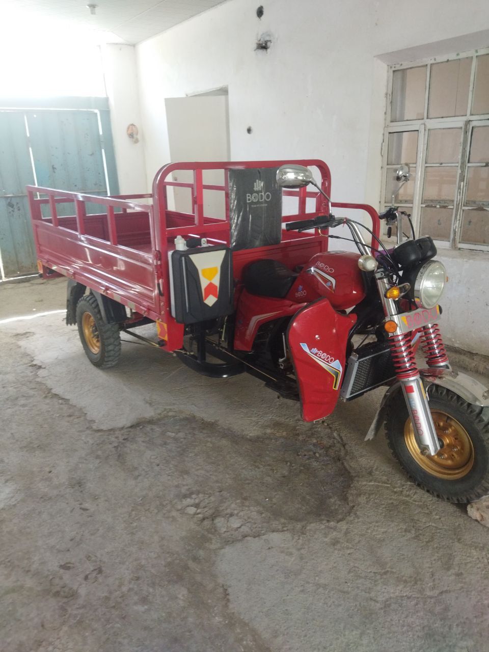 Holati yangi yurgani 1400km