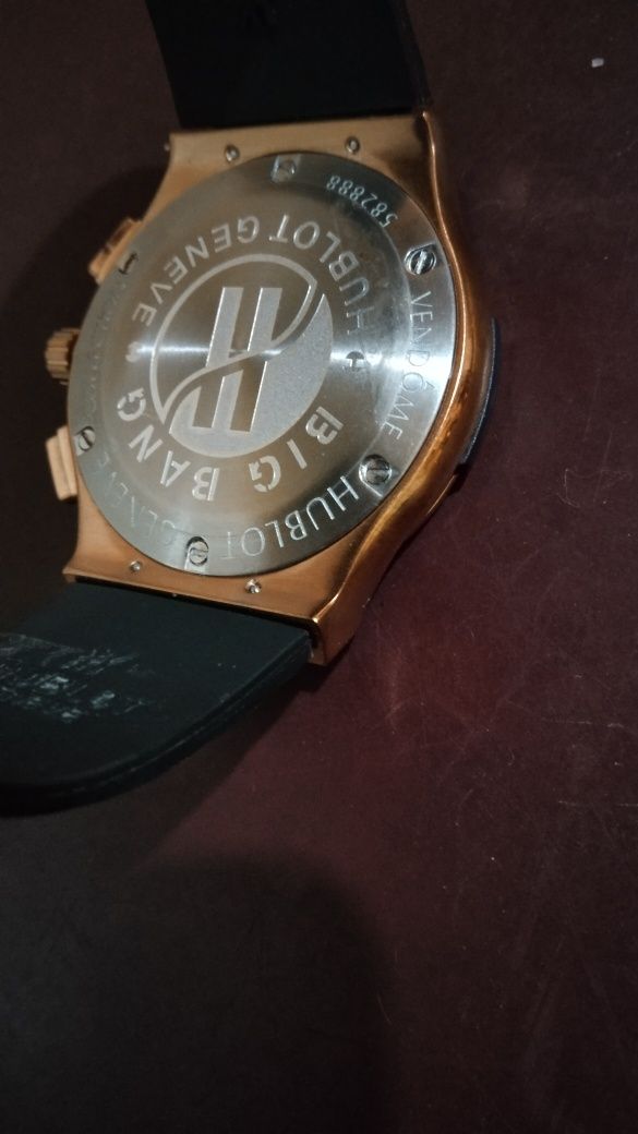 Часы HUBLOT GEHEVE срочно.
