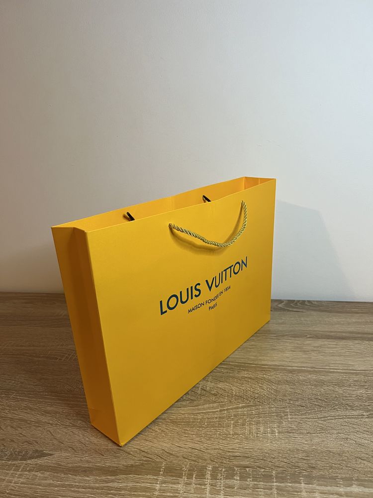 Esarfa Louis Vuitton Matase/Lana Full Box Cutie+Punga