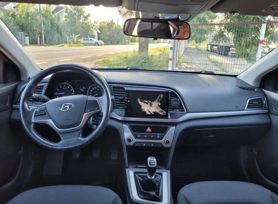 Hyundai Elantra 2017