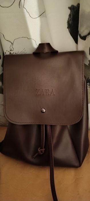 Рюкзак бордовый небольшой,размер 19 см -33см.