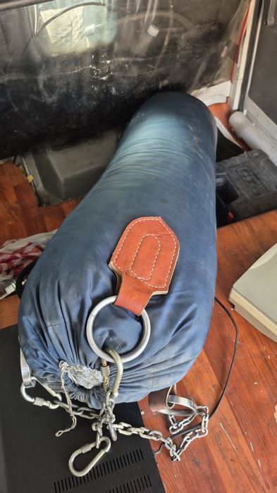 Груша для бокса и каратэ