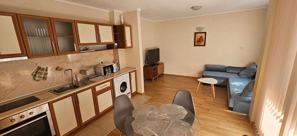 Двустаен апартамент под наем в кв. Каменица 1