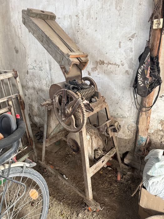 Драбилка макака поя киркадиган апарат