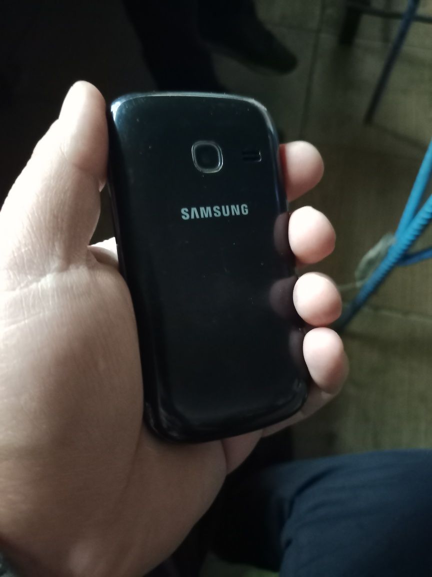 Samsung gt-3332 sotiladi