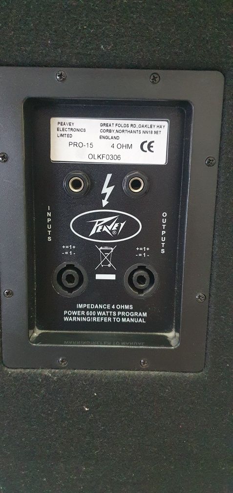 Boxe Peavey+statie Behringer+mixer