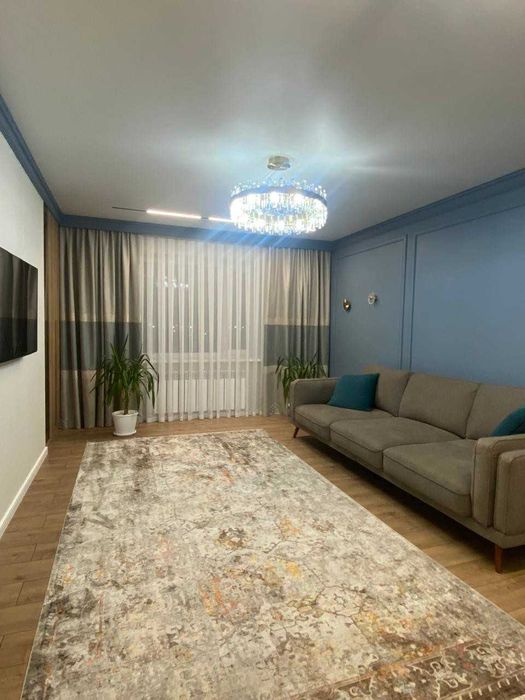 Продажа 4-комнатной квартиры, северо-запад квартал 70-48