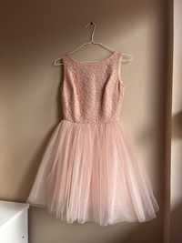 Розова рокля Junona с тюл