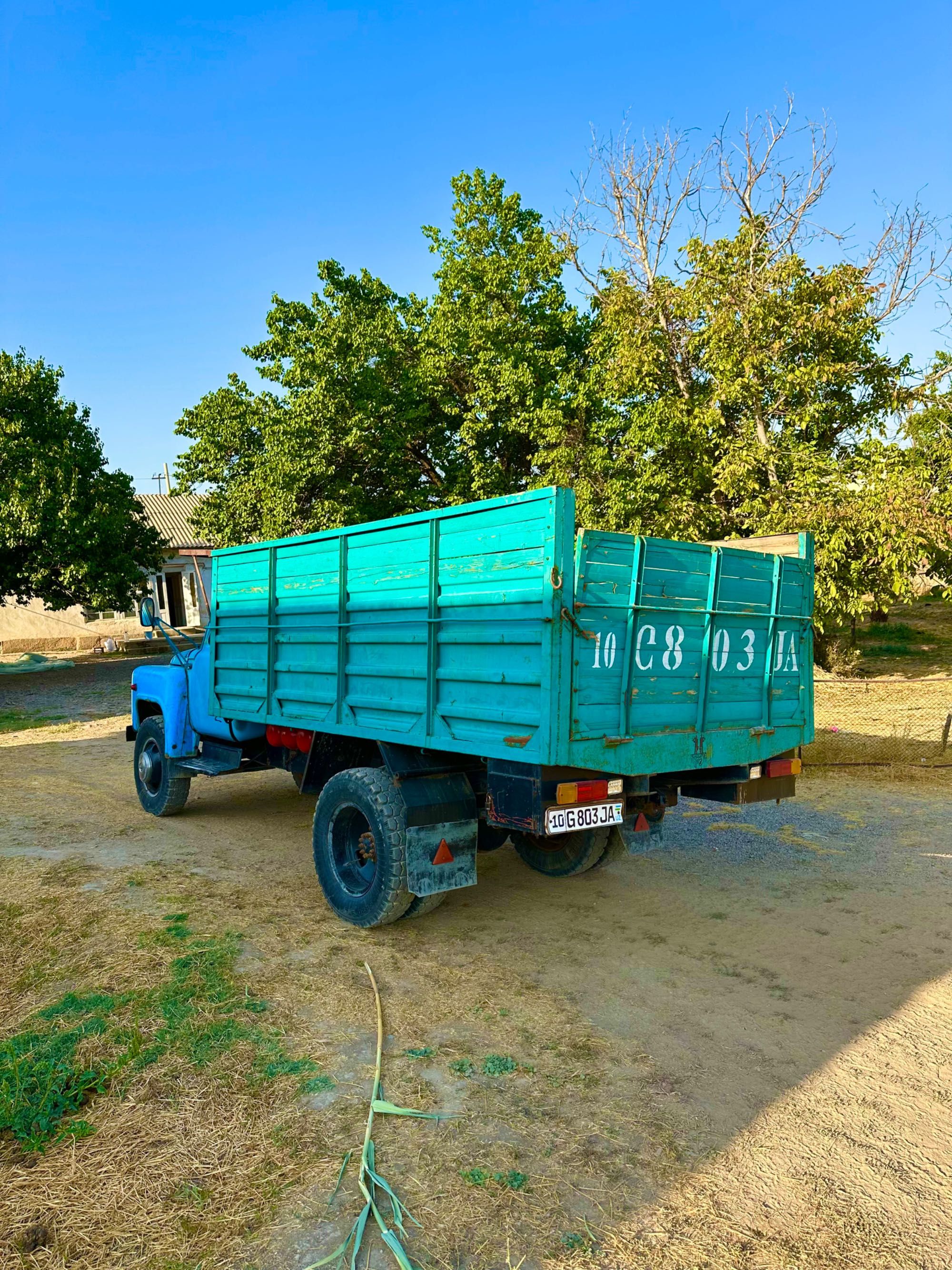 Gaz 53 Газ 53 sotiladi