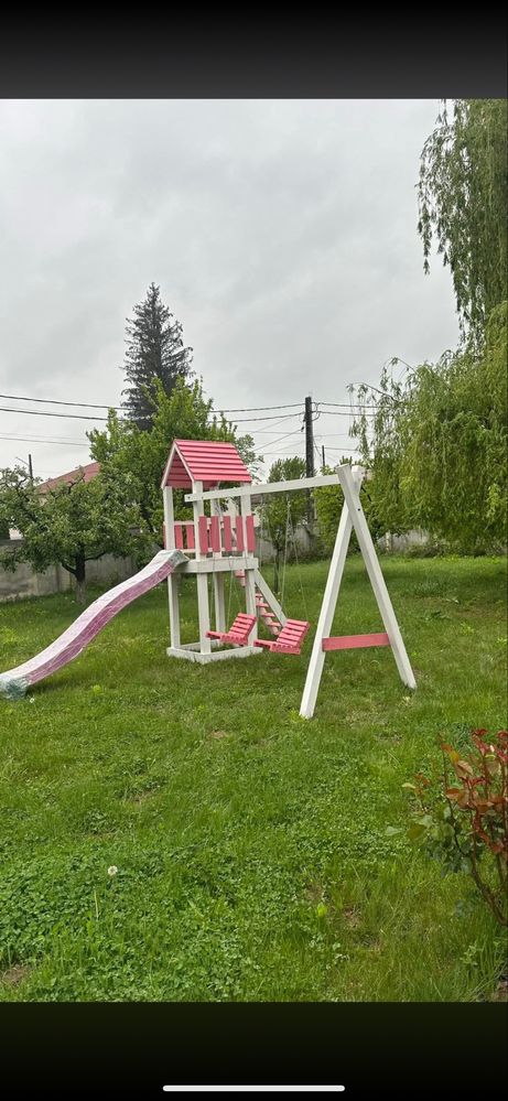 Loc de joaca! Căsute de copii!!