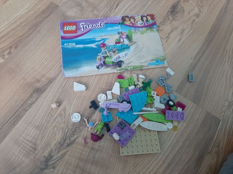 Set de lego Friends 41306 Are toate piesele.