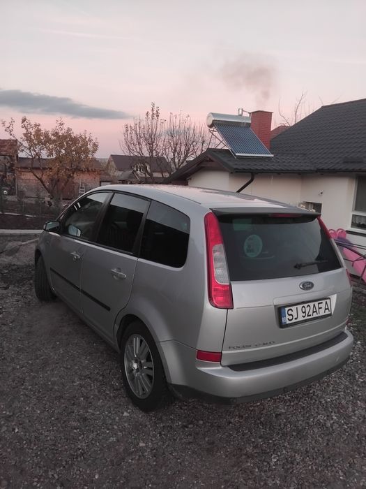 Vând Ford Cmax .