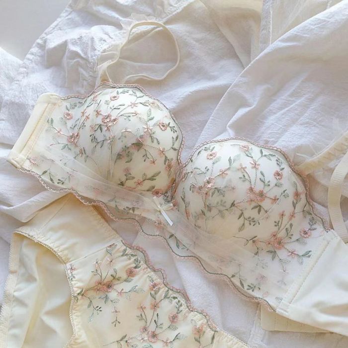 Ички белё янги мафтункор ва сифатли