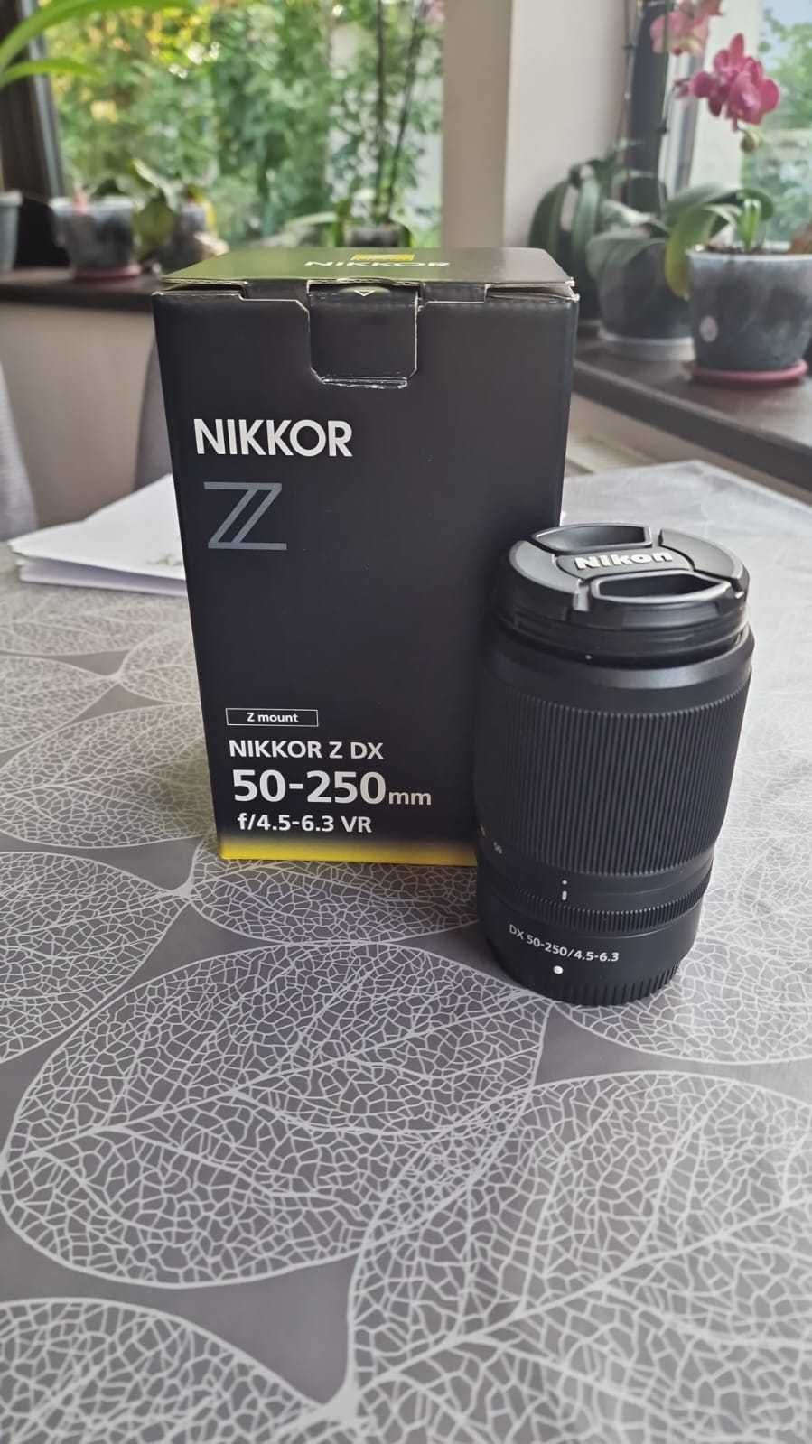 Nikon Z50 dual kit DX 16-50 + DX 50-250, in stare perfecta